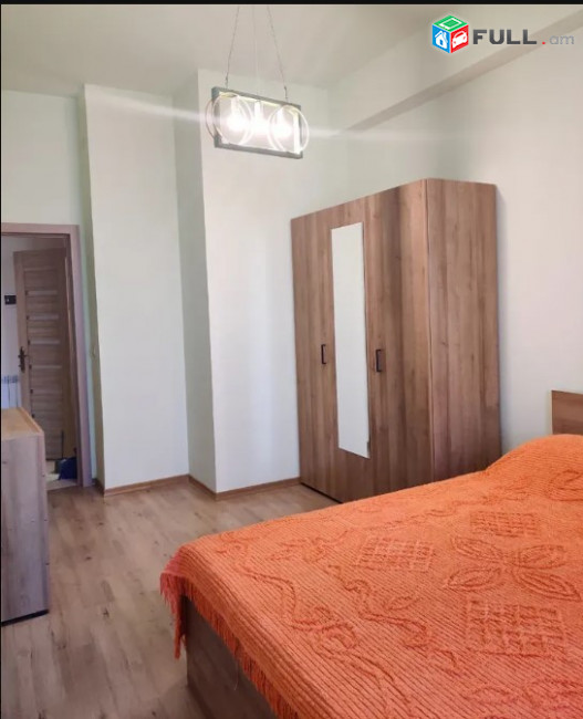 LA05493 Վարձով 2 սենյականոց բնակարան Եկմալյան փողոց, նորակառույց շենք