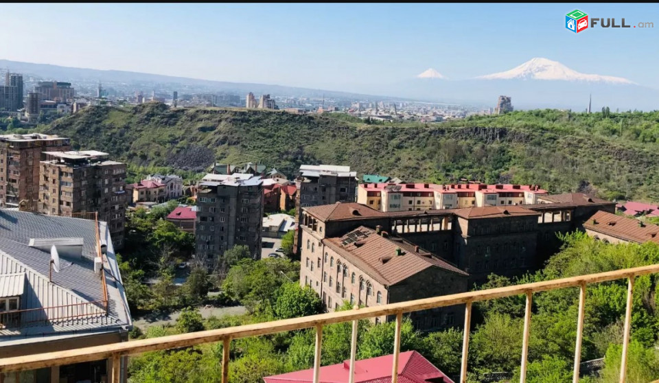 LA05491 Վարձով 3 սենյականոց բնակարան Օրբելի փողոցում 