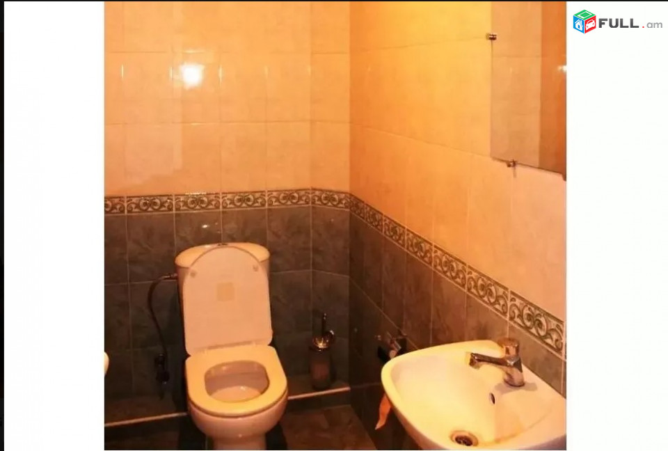LA05491 Վարձով 3 սենյականոց բնակարան Օրբելի փողոցում 