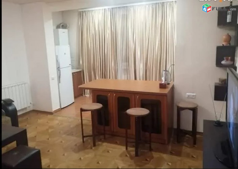 LA05504  Վարձով 2 սենյականոց բնակարան Թումանյան փողոցում