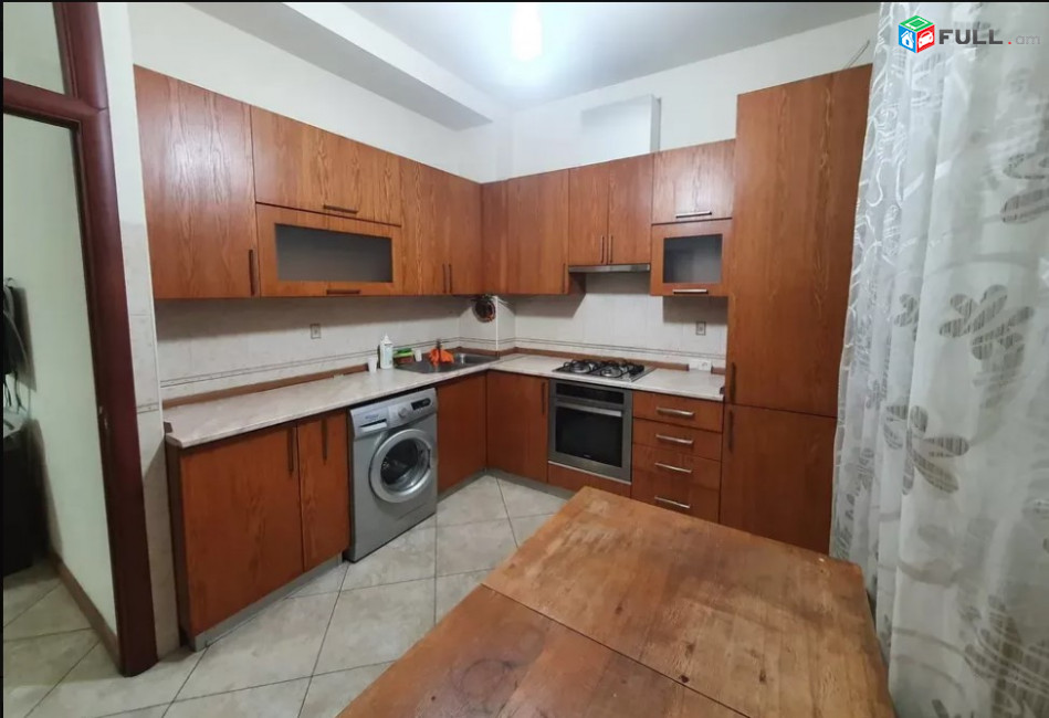 LA05533 Վարձով 3 սենյականոց բնակարան Տիգրան Մեծի պողոտայում 