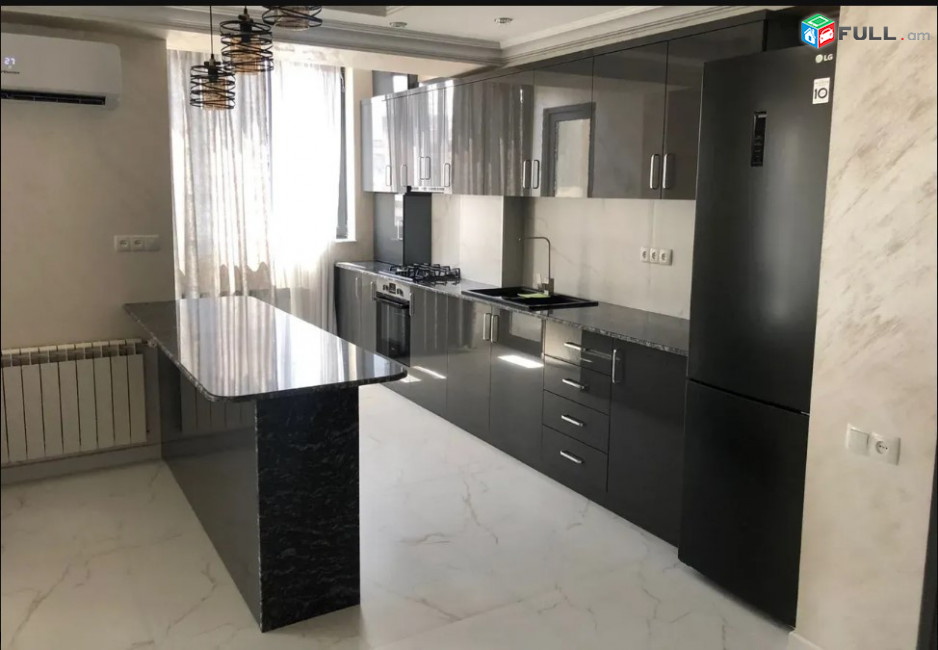 LA05532 Վարձով 3 սենյականոց բնակարան Մաշտոցի պողոտա , Օպերա 