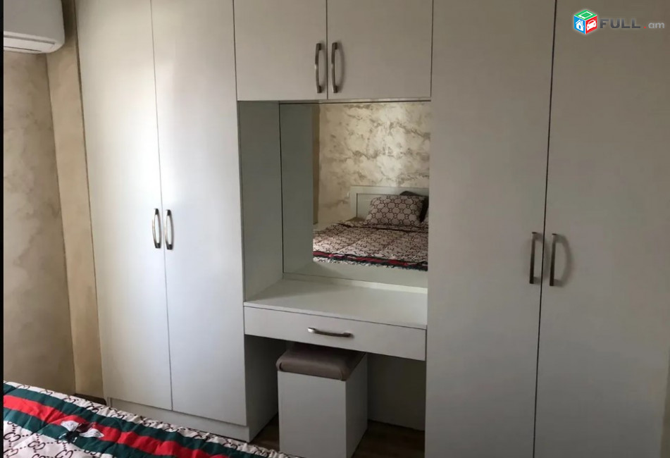 LA05532 Վարձով 3 սենյականոց բնակարան Մաշտոցի պողոտա , Օպերա 