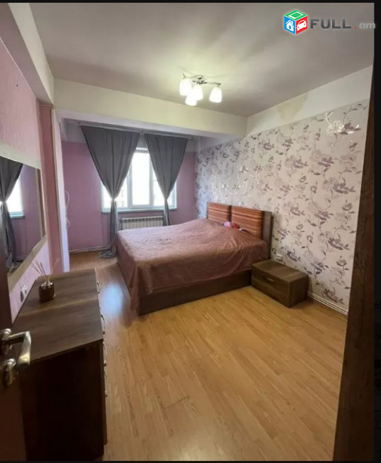 LA05546 Վարձով 2 սենյականոց բնակարան Ամիրյան փողոցում 