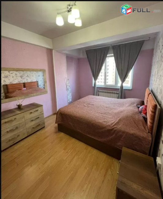 LA05546 Վարձով 2 սենյականոց բնակարան Ամիրյան փողոցում 