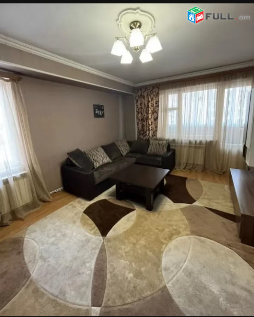 LA05546 Վարձով 2 սենյականոց բնակարան Ամիրյան փողոցում 