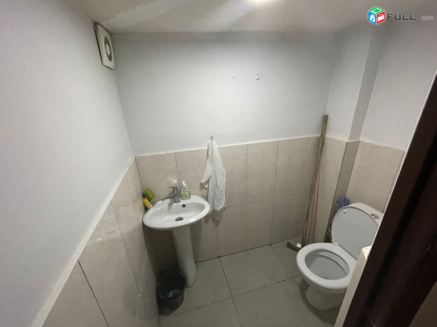 LA05549 Վարձով 59 քմ գրասենյակային տարածք Տերյան փողոցում