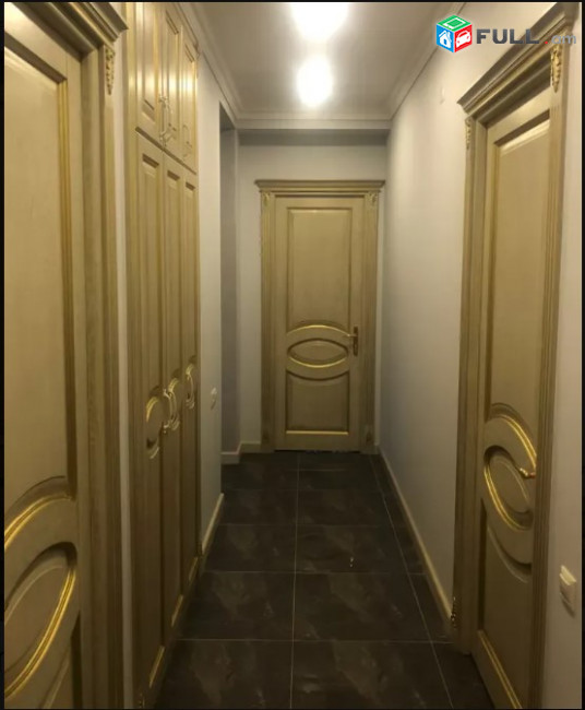 LA05555 Վարձով 3 սենյականոց բնակարան Սայաթ Նովա , նորակառույց 