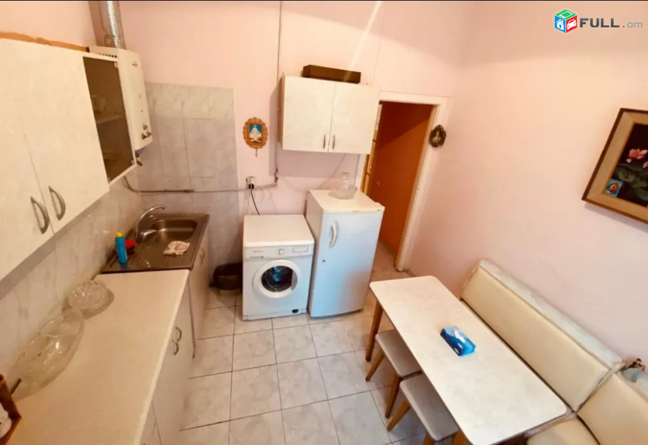 LA05579 Օրավարձով 1 սենյականոց բնակարան Սարյան փողոցում 