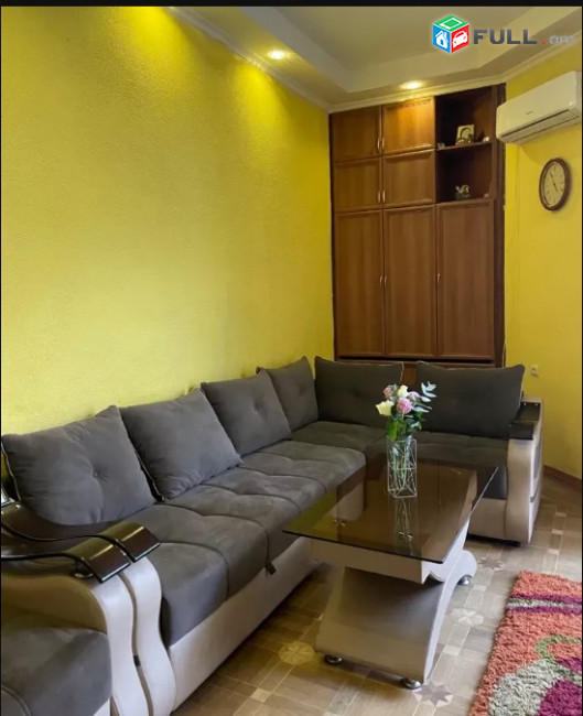 LA05581  Վարձով 2 սենյականոց բնակարան Ամիրյան փողոցում