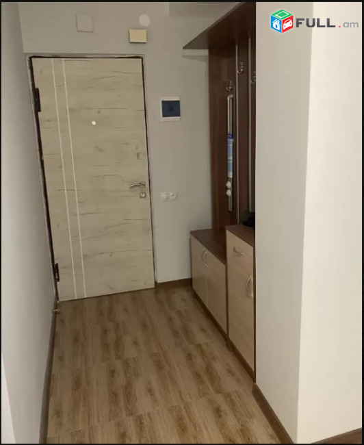 LA05585 Վարձով 2 սենյականոց բնակարան  Աջափնյակ , Աբելյան փողոցում