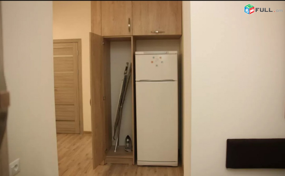 LA05923 Վարձով 2 սենյականոց բնակարան Մաշտոցի պողոտա , նորակառույց 