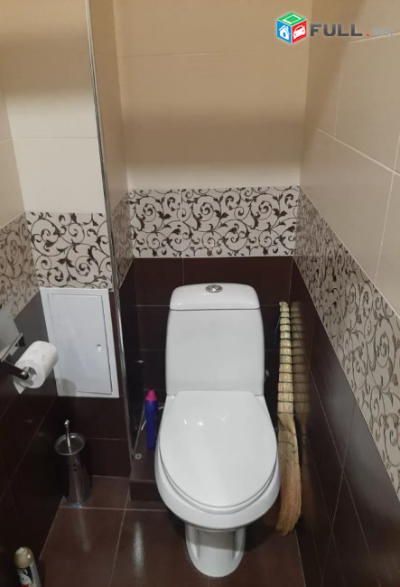 LA05958 Վարձով 4 սենյականոց բնակարան Կիևյան փողոցում 