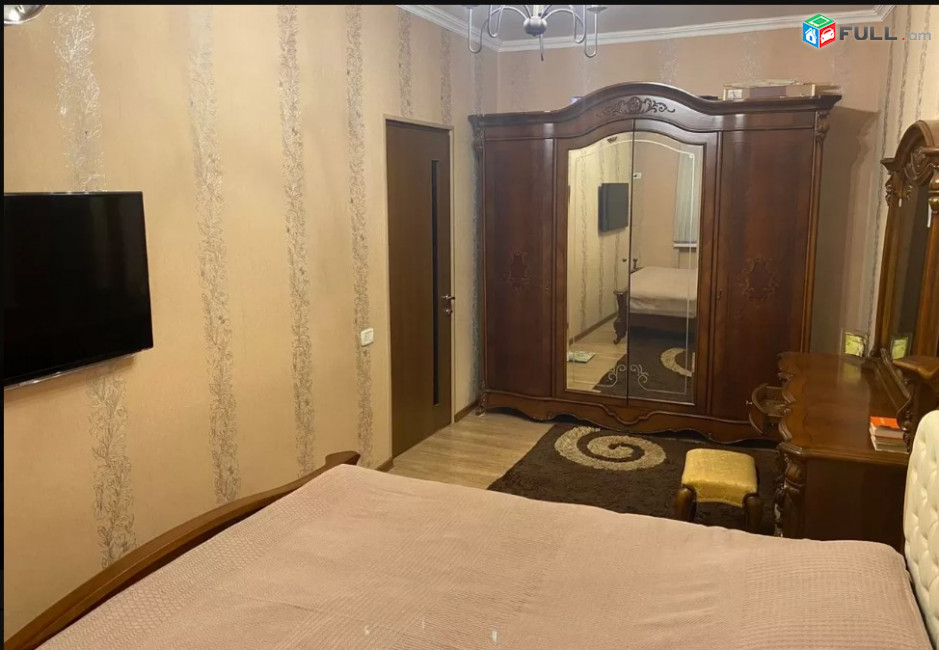 LA05970 Վարձով 4 սենյականոց բնակարան Հակոբ Հակոբյան փողոցում 