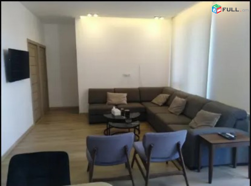 LA05997   Վարձով 3 սենյականոց բնակարան Անտառային փողոց , նորակառույց