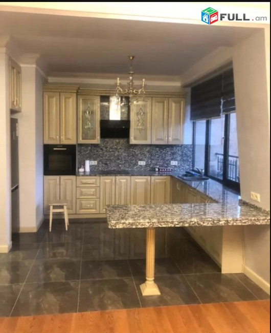 LA05992  Վարձով 3 սենյականոց բնակարան Սայաթ Նովա , նորակառույց