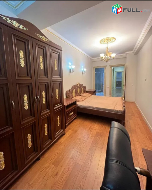 LA05992  Վարձով 3 սենյականոց բնակարան Սայաթ Նովա , նորակառույց