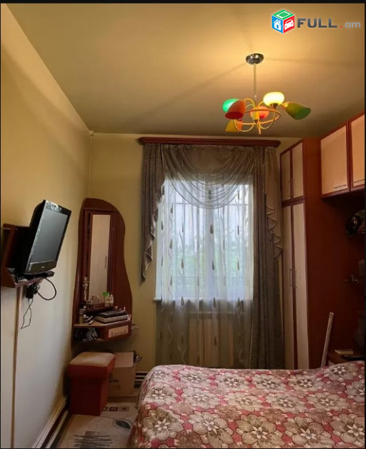 LA06011 Վարձով 2 սենյականոց բնակարան Դավթաշեն 3 թաղամաս