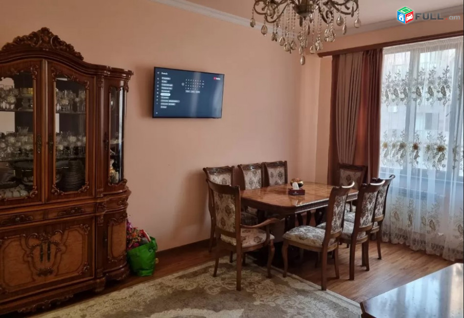 LA05921 Վարձով 3 սենյականոց բնակարան Ադոնց , Երազ բնակելի թաղամաս