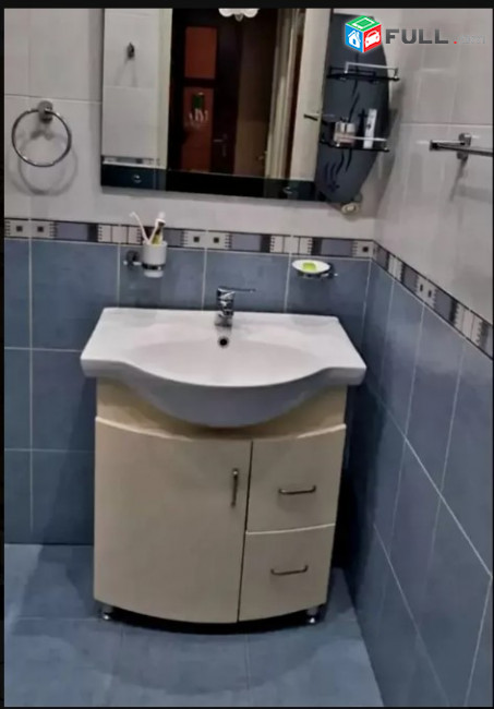 LA06030 Վարձով 1 սենյականոց բնակարան Խորենացի փողոցում 