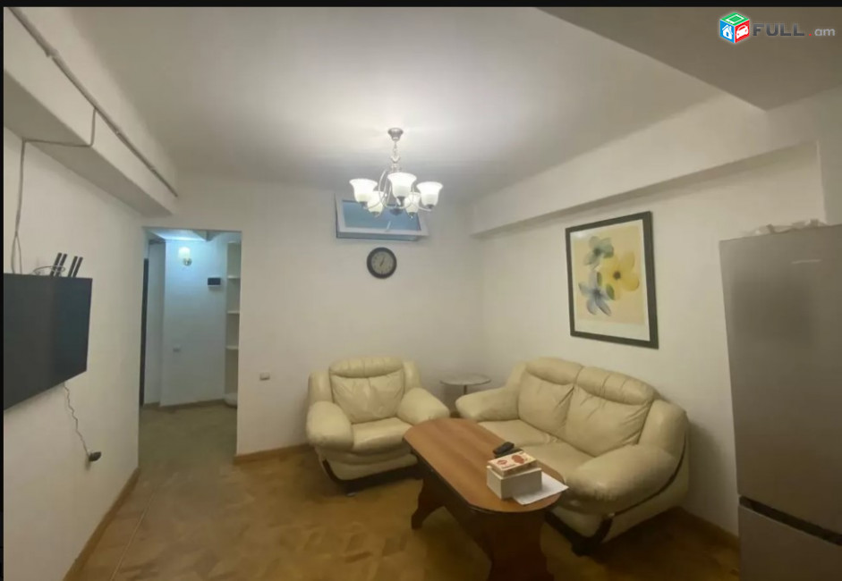 LA06042 Վարձով 3 սենյականոց բնակարան Կողբացի փողոցում 
