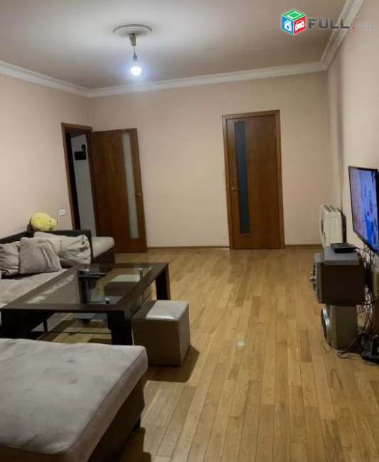 LA06046 Վարձով 2 սենյականոց բնակարան բնակարան Ռուբինյանց փողոցում 