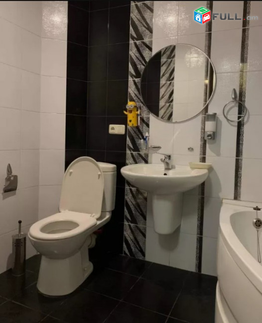 LA06046 Վարձով 2 սենյականոց բնակարան բնակարան Ռուբինյանց փողոցում 