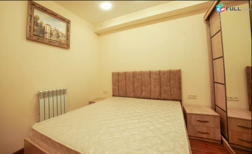 LA06058  Վարձով 3 սենյականոց բնակարան Պուշկինի փողոցում 