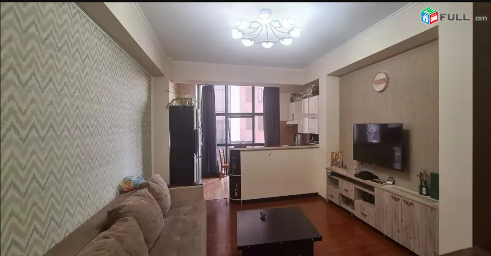 LA06053 Վարձով 3 սենյականոց բնակարան Ադոնց , Երազ բնակելի թաղամաս 