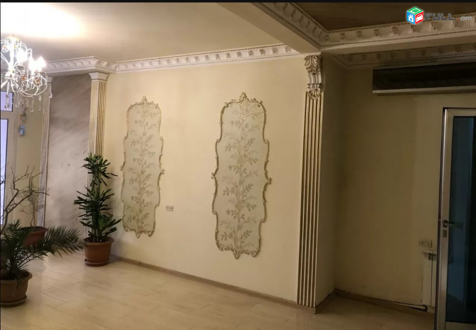 LA06076 Վարձով 5 սենյականոց բնակարան Մաշտոցի պողոտայում 