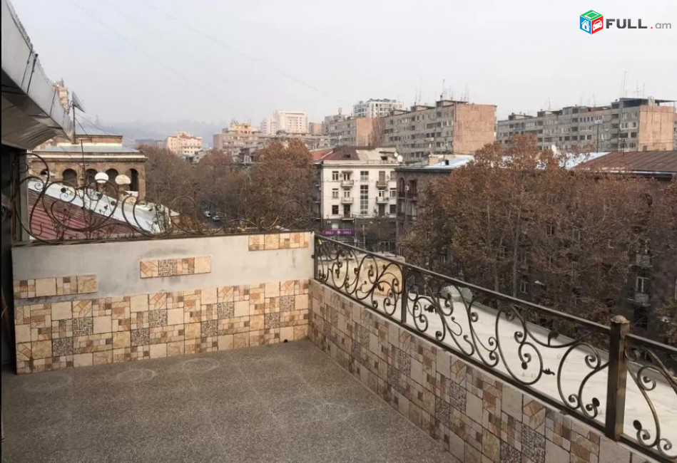 LA06076 Վարձով 5 սենյականոց բնակարան Մաշտոցի պողոտայում 