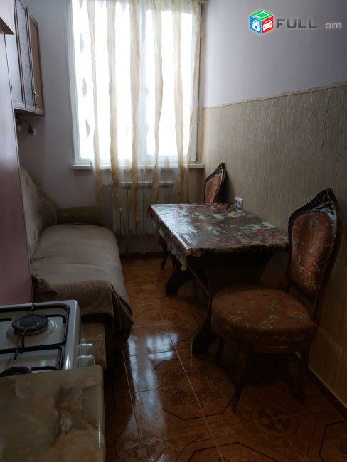 LA06083 Վարձով 2 սենյականոց բնակարան 2 -րդ Մասիվ, Նելսոն Ստեփանյան փողոց