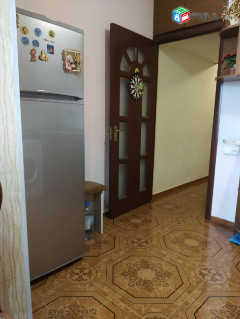 LA06083 Վարձով 2 սենյականոց բնակարան 2 -րդ Մասիվ, Նելսոն Ստեփանյան փողոց