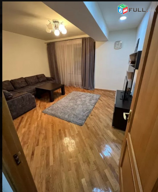 LA06090 Վարձով 3 սենյականոց բնակարան Մամիկոնյանց փողոցում 