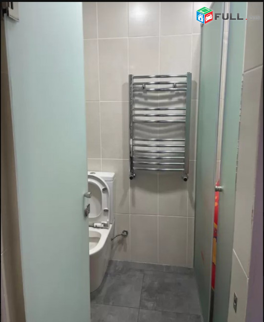 LA06107  Վարձով 3 սենյականոց բնակարան Կոմիտաս , նորակառույց շենք