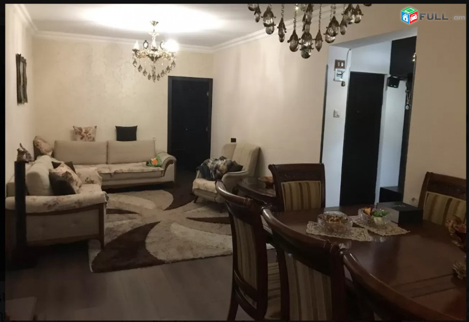 LA06639 Վարձով 3 սենյականոց բնակարան Ուլնեցի փողոցում 
