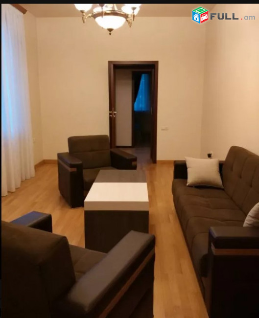 LA06640  Վարձով 3 սենյականոց բնակարան Նալբանդյան փողոց , Սայաթ Նովա