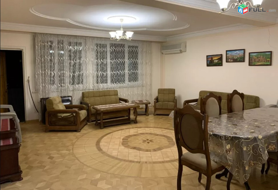 LA06641 Վարձով 3 սենյականոց բնակարան Վարդանանց փողոց , Հրապարակի մոտ