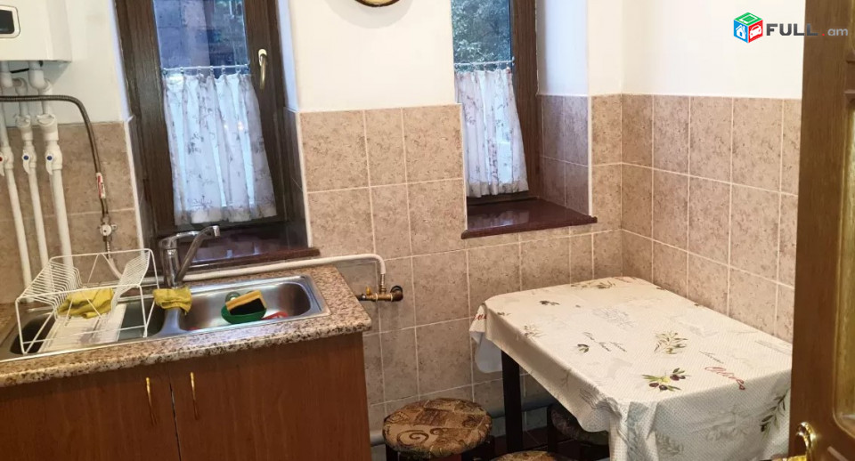 LA06647 Վարձով 2 աենյականոց բնակարան Բաղրամյան պողոտայում 
