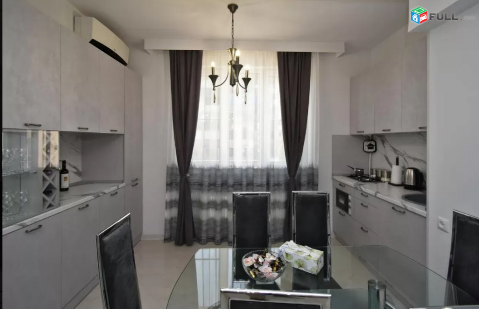 LA06692  Վարձով 3 սենյականոց բնակարան Կողբացի փողոց