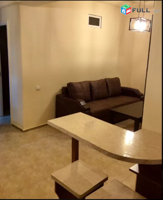 LA06749 Վարձով 2 սենյականոց բնակարան Օրբելի փողոցում 