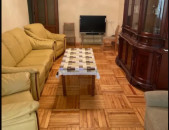 LA06783 Վարձով 2 սենյականոց բնակարան Չեխովի փողոցում
