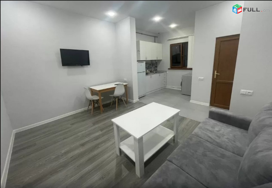 LA06800 Վարձով 2 սենյականոց բնակարան Ծատուրյան փողոց