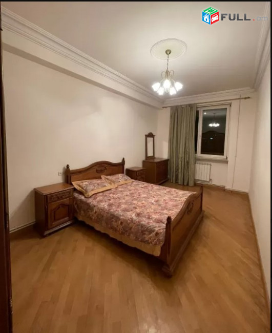 LA06801 Վարձով 4 սենյականոց բնակարան Զաքյան փողոց , նորակառույց