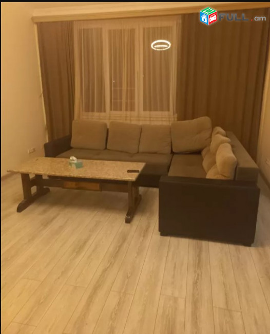 LA06811 Վարձով 3  սենյականոց բնակարան Մոլդովական փողոց , նորակառույց