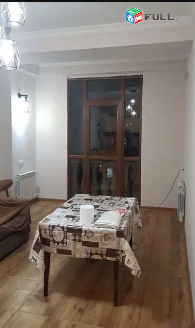 LA06755 Վարձով 2 սենյականոց բնակարան Ադոնց , Երազ բնակելի թաղամաս 
