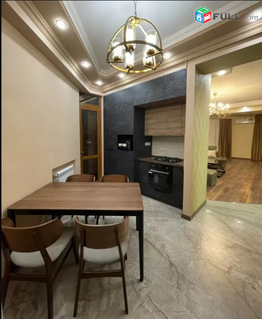 LA06817  Վարձով 3 սենյականոց բնակարան Սոսեի փողոցում , նորակառույց շենք