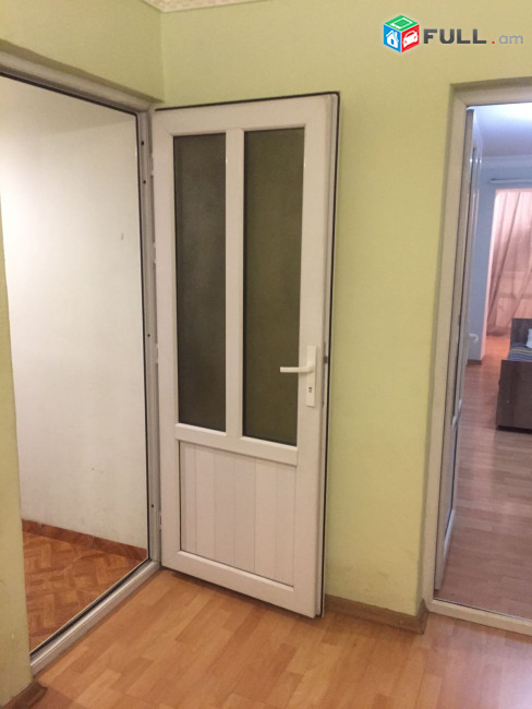 LA06831 Վարձով 2 սենյականոց բնակարան Արցախի փողոցում 