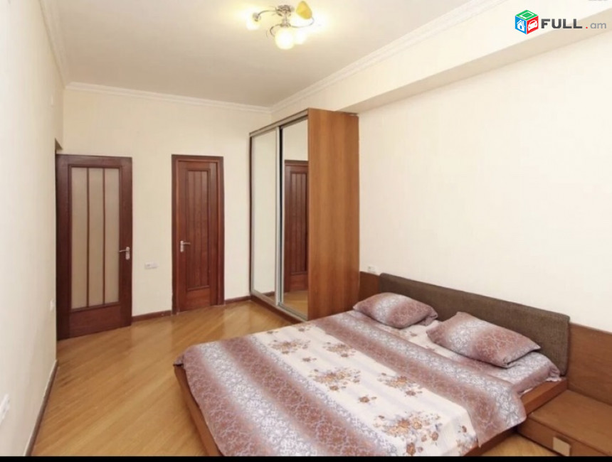LA06833 Վարձով 3 սենյականոց բնակարան Բյուզանդի փողոց , նորակառույց շենք 