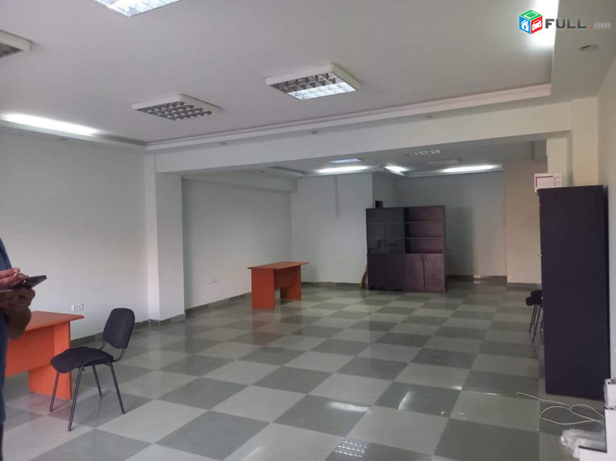 LA06881 Վարձով 77 քմ հասարակական տարածք Ֆուչիկի փողոցում